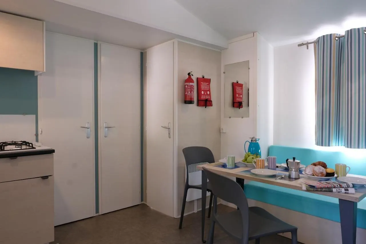 Happy Camp Mobile Homes In Camping Free Beach Marina Di Bibbona Campsite