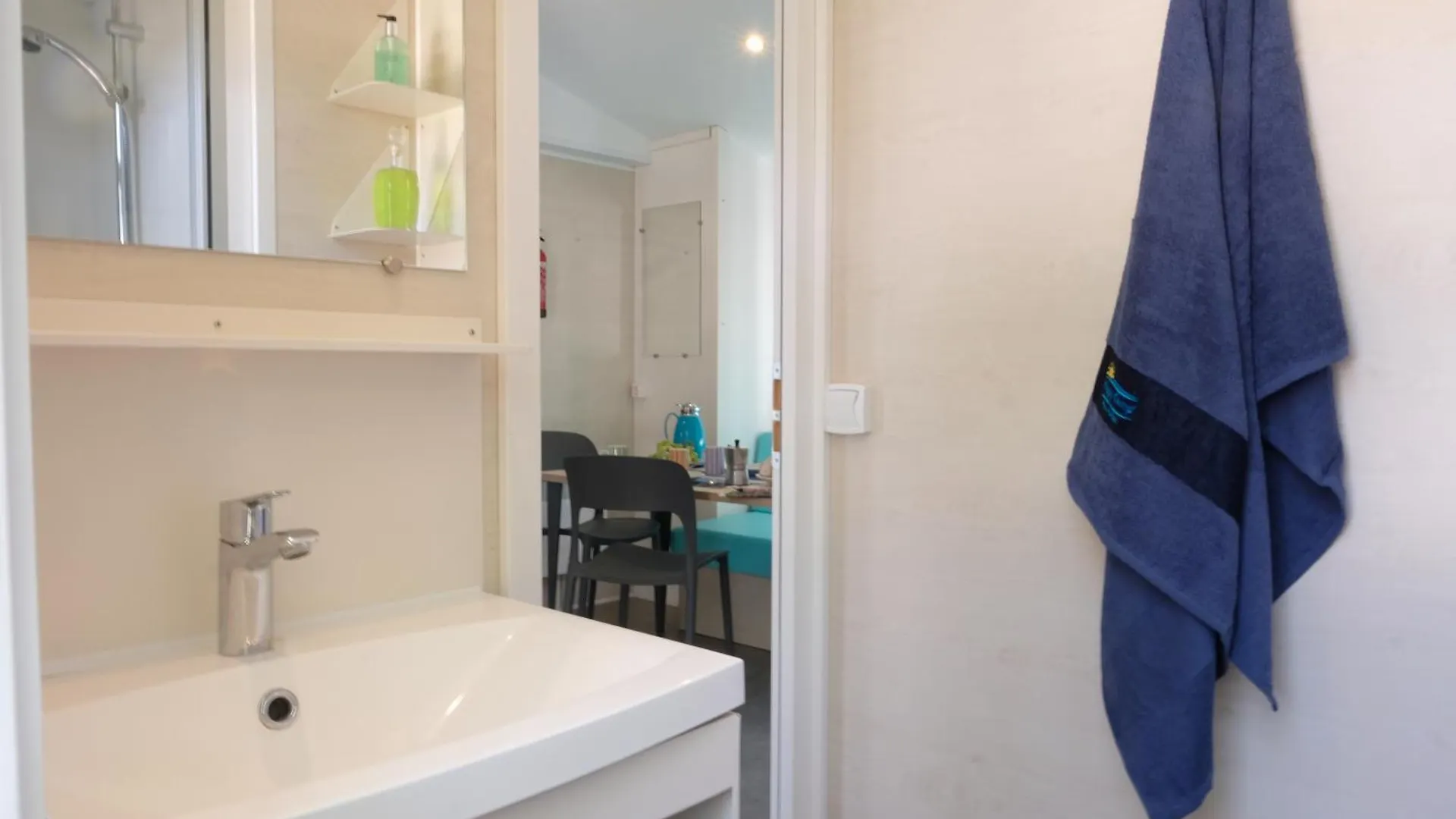 Campsite Happy Camp Mobile Homes In Camping Free Beach Marina Di Bibbona