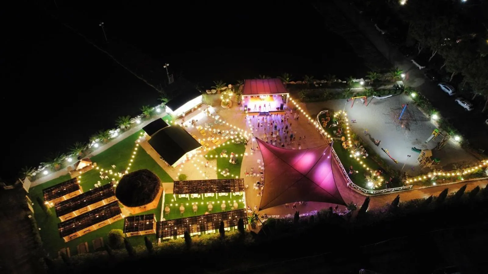 Happy Camp Mobile Homes In Camping Free Beach Marina Di Bibbona 0*,  Italy